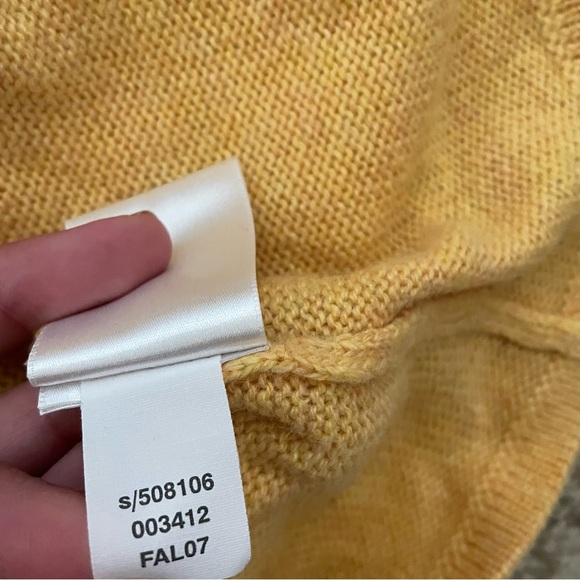 BOGO Vintage Y2K Old Navy Ribbed Babydoll Yellow Sweater Size Medium - Picture 7 of 8